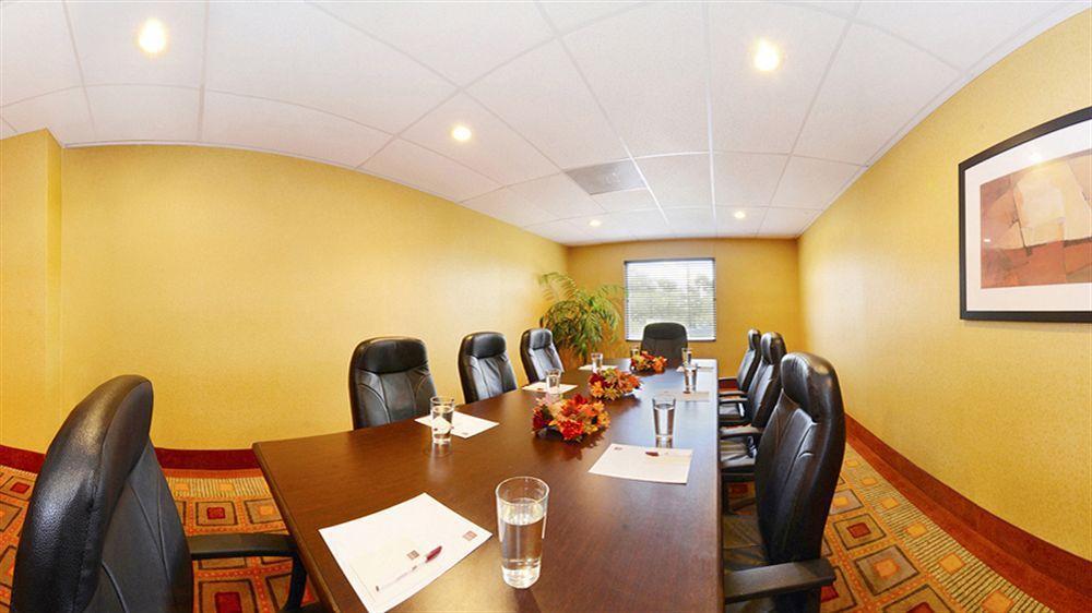 Comfort Suites Forsyth Near I-75 Екстер'єр фото