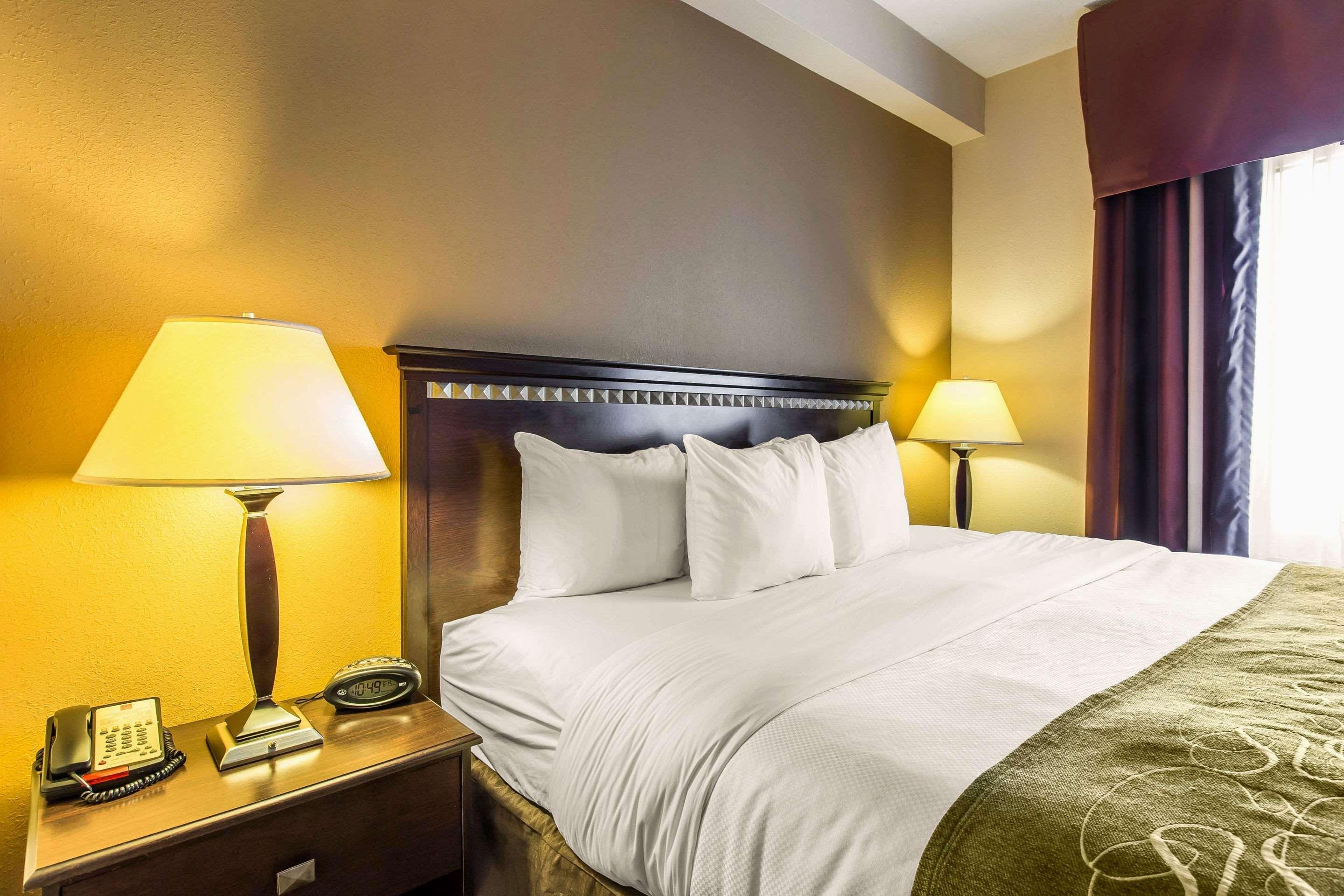 Comfort Suites Forsyth Near I-75 Екстер'єр фото