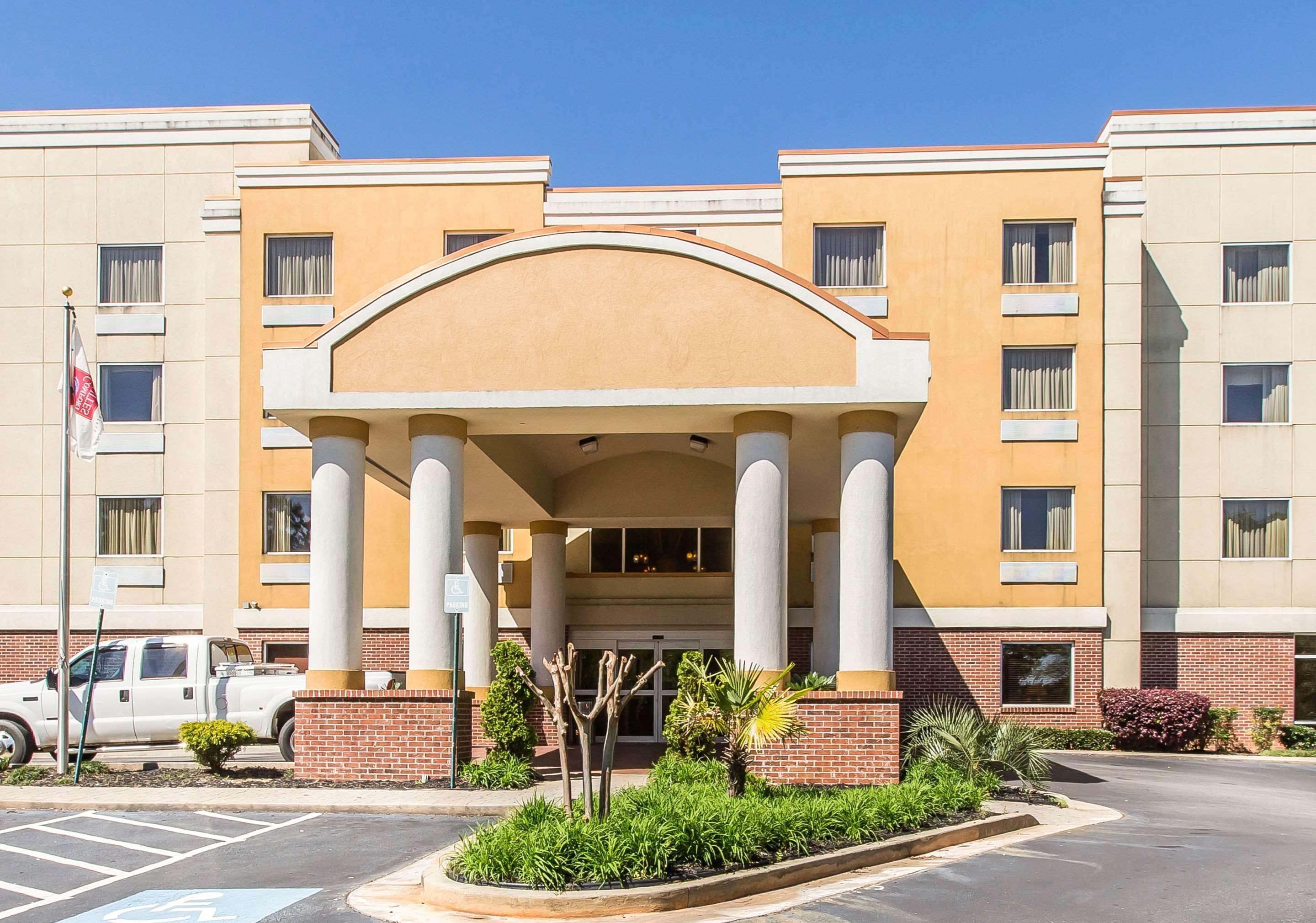Comfort Suites Forsyth Near I-75 Екстер'єр фото